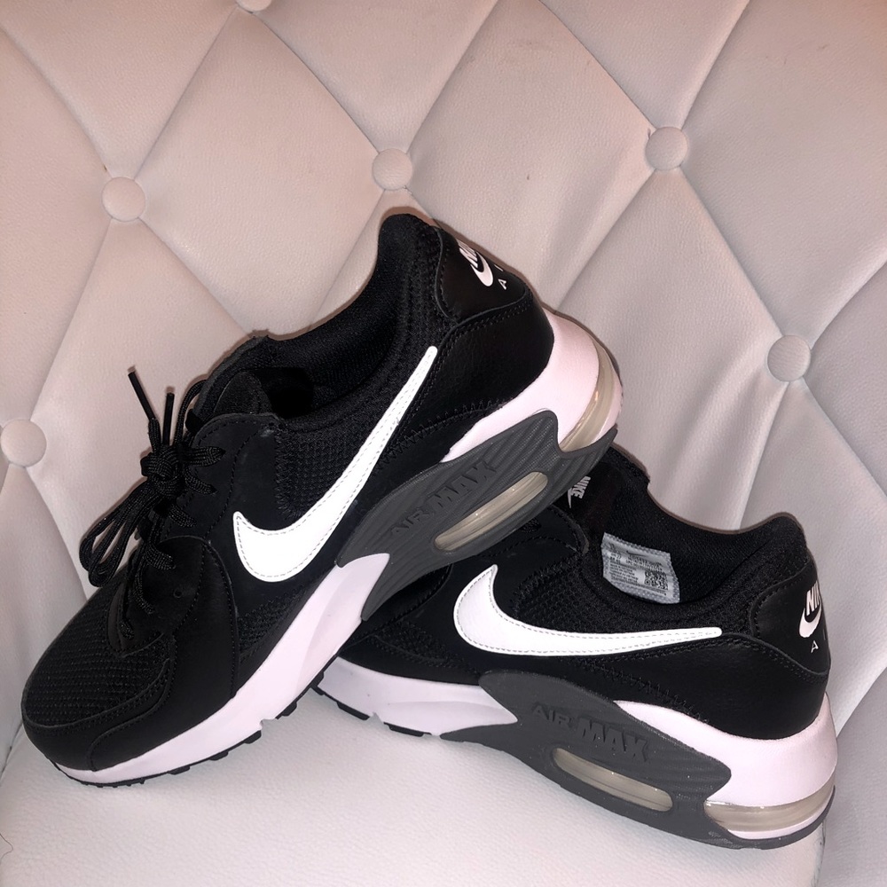 Women's Nike Air Max Exceed